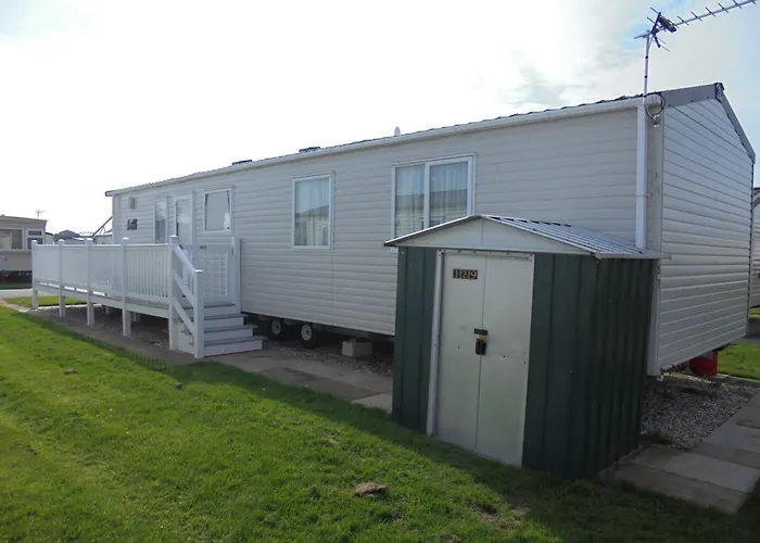 Kingfisher Windermere 6 Berth, Enclosed Veranda, Close To Site Shop