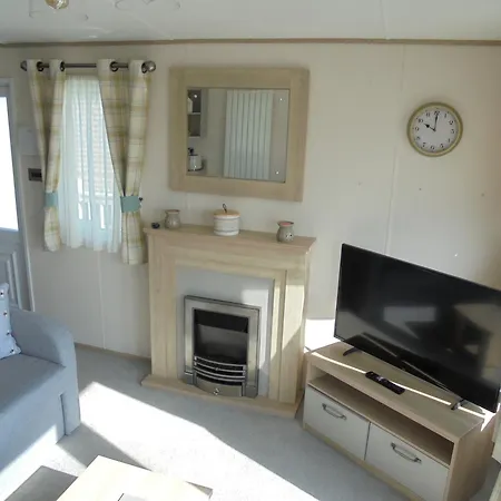 Kingfisher Windermere 6 Berth, Enclosed Veranda, Close To Site Shop Ingoldmells Exterior photo