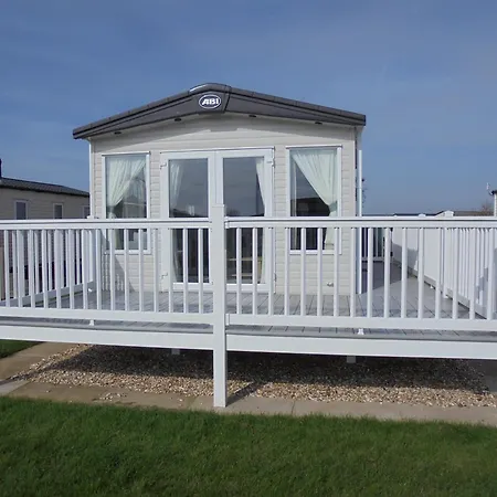 Kingfisher Windermere 6 Berth, Enclosed Veranda, Close To Site Shop Ingoldmells Exterior photo