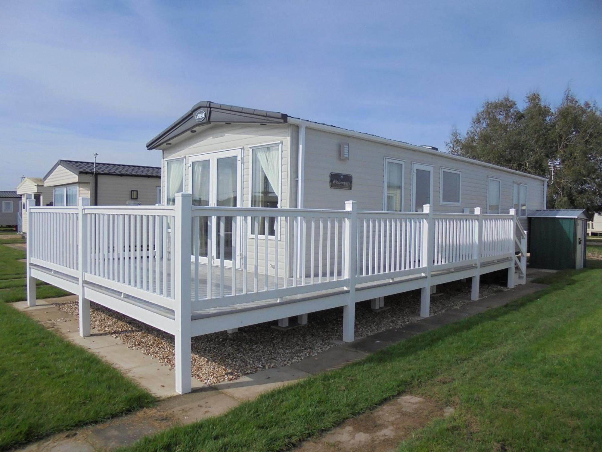 Kingfisher Windermere 6 Berth, Enclosed Veranda, Close To Site Shop *